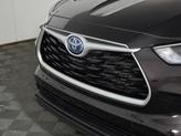 Thumbnail of 2021 Midnight Black Metallic Toyota Highlander Hybrid
