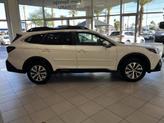 Thumbnail of 2022 Crystal White Pearl Subaru Outback