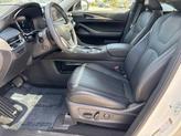 Thumbnail of 2024 Majestic White INFINITI QX60