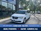 Thumbnail of 2016 Bright White Dodge Grand Caravan