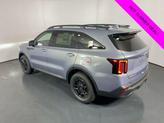 Thumbnail of 2024 Everlasting Silver Kia Sorento