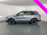 Thumbnail of 2024 Everlasting Silver Kia Sorento