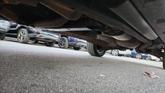 Thumbnail of 2012 Black Land Rover LR4