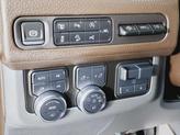 Thumbnail of 2024 Onyx Black GMC Yukon
