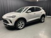 Thumbnail of 2026 Summit White Buick Encore GX