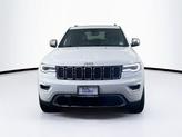 Thumbnail of 2022 Bright White Clearcoat Jeep Grand Cherokee