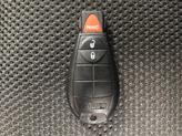 Thumbnail of 2021 Diamond Black Crystal Pearlcoat Jeep Cherokee