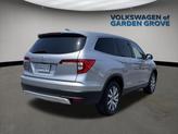 Thumbnail of 2020 Lunar Silver Metallic Honda Pilot