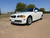 Thumbnail of 2001 White BMW 325