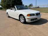 Thumbnail of 2001 White BMW 325