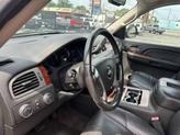 Thumbnail of 2009 White Chevrolet Suburban