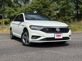 Thumbnail of 2019 Pure White Volkswagen Jetta