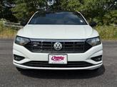 Thumbnail of 2019 Pure White Volkswagen Jetta