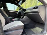 Thumbnail of 2019 Pure White Volkswagen Jetta