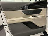 Thumbnail of 2025 White Platinum Clearcoat Metallic Lincoln Nautilus