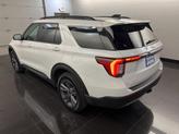 Thumbnail of 2025 Star White Ford Explorer