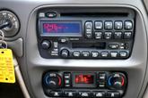 Thumbnail of 2005 Gold Pontiac Bonneville