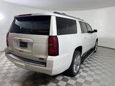 Thumbnail of 2016 Iridescent Pearl Tricoat Chevrolet Suburban