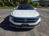 Thumbnail of 2022 Oryx White Pearl Effect Volkswagen Jetta