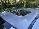 Thumbnail of 2022 Lunar Silver Metallic Honda Pilot