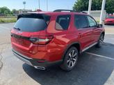 Thumbnail of 2025 Radiant Red Metallic II Honda Pilot