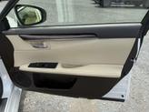 Thumbnail of 2017 Eminent White Pearl Lexus ES 350