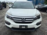 Thumbnail of 2016 White Diamond Pearl Honda Pilot