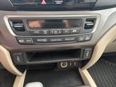 Thumbnail of 2016 White Diamond Pearl Honda Pilot