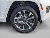 Thumbnail of 2022 Bright White Clearcoat Jeep Grand Cherokee L