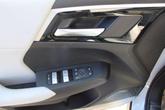 Thumbnail of 2025 White Diamond Mitsubishi Outlander