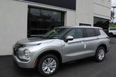 Thumbnail of 2025 Silver Mitsubishi Outlander