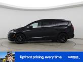 Thumbnail of 2022 Black Chrysler Pacifica
