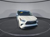 Thumbnail of 2021 White Toyota Highlander