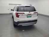 Thumbnail of 2023 White GMC Acadia