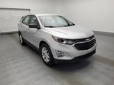 Thumbnail of 2019 Silver Ice Metallic Chevrolet Equinox