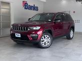 Thumbnail of 2022 Velvet Red Pearlcoat Jeep Grand Cherokee