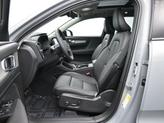 Thumbnail of 2025 Metallic Volvo XC40
