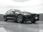 Thumbnail of 2024 Onyx Black Metallic Volvo S60