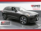 Photo of 2025 Platinum Gray Metallic Volvo XC60 Plug-In Hybrid