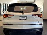 Thumbnail of 2022 Platinum White Pearl Acura MDX