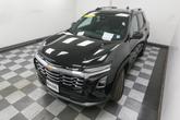 Thumbnail of 2025 Mosaic Black Metallic Chevrolet Equinox