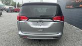 Thumbnail of 2017 Billet Silver Metallic Clearcoat Chrysler Pacifica