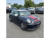 Thumbnail of 2022 White Roof and Mirror Caps MINI Hardtop