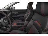 Thumbnail of 2026 2t Wht Blk Roof Nissan Kicks