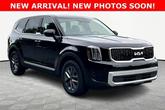 Photo of 2024 Black Kia Telluride