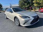 Thumbnail of 2020 Tan Lexus ES 350