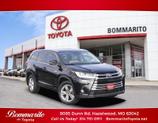 Photo of 2019 Midnight Black Metallic Toyota Highlander Hybrid