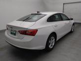 Thumbnail of 2019 Summit White Chevrolet Malibu
