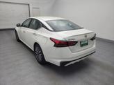 Thumbnail of 2023 Pearl White Tricoat Nissan Altima