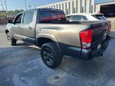 Thumbnail of 2016 Magnetic Gray Metallic Toyota Tacoma